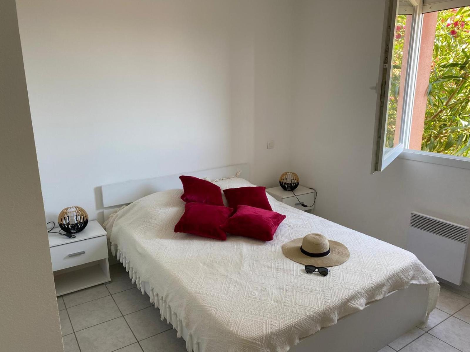 Appartement 4 Pers - Terrasse - Vue Mer - Proche Plage Saint-Pierre-la-Mer  Экстерьер фото